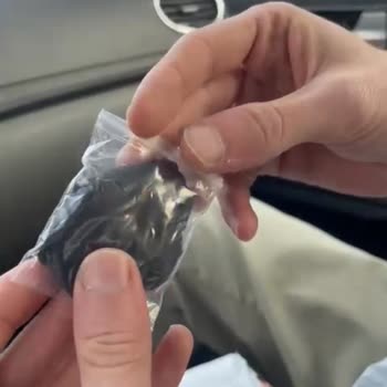 Hepsiburada Kış Lastiğine Fiyatına Çorap Gönderildi