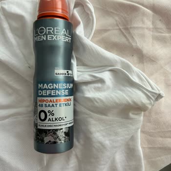 Loreal Erkek Deodorantı Beyaz Tişörtte Lekelendi!