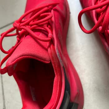 adidas Ayakkabılardaki Problem Ve İnceleme