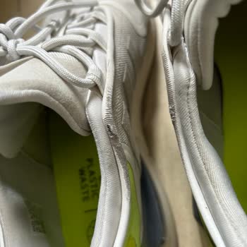 adidas Ayakkabılardaki Problem Ve İnceleme