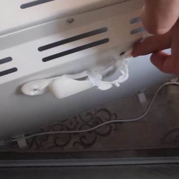 Kuas Teknoloji Isıtıcı Tutacak Problemi