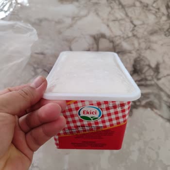 A101 Ambalajı Sıkıntılı Beyaz Peynir Bozuk