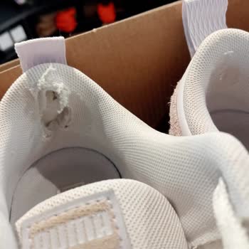 SuperStep Pişmanlıktır, Kusura Bakma Çöpe Atacak Para Yok Bizde