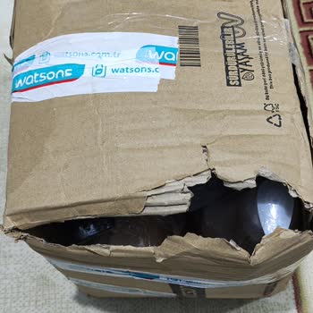 Watsons Kargo Fiyasko Ürünler Kırılmış