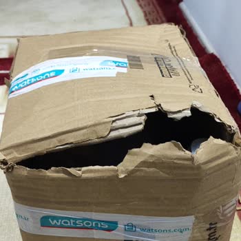 Watsons Kargo Fiyasko Ürünler Kırılmış
