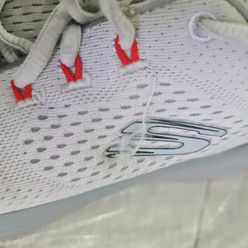 Skechers Spor Ayakkabı Dikişlerde Sökülme