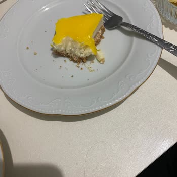 Şok Marketler Cheesecake De Kıl Çıktı