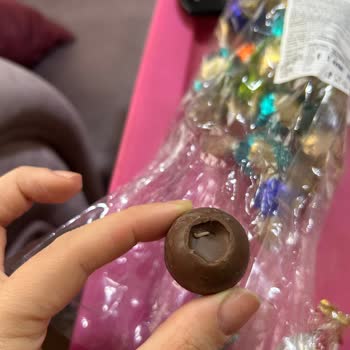 Manisa Kahve Dünyası'nda Şok! Lavi Çikolatada Kurt Skandalı