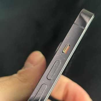 Apple 14 Pro Kasa Deformesi