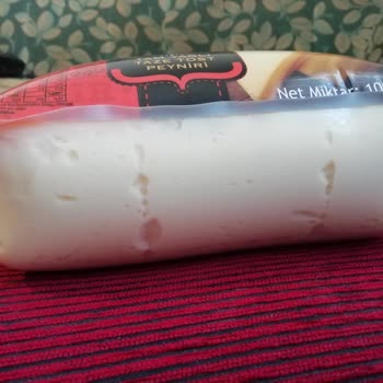 A101'den Aldığım Kiloluk Ahir Kaşar Buzdolabında Şişmiş