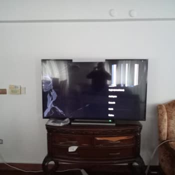 Müşteri Mağduriyeti Carrefour SA Kırık Televizyon Geldi