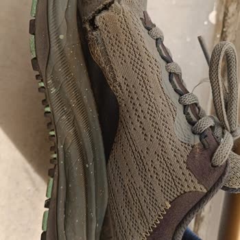 Kalite Hayal Kırıklığı: Skechers Ayakkabıda Yırtılma Sorunu