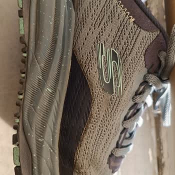 Kalite Hayal Kırıklığı: Skechers Ayakkabıda Yırtılma Sorunu