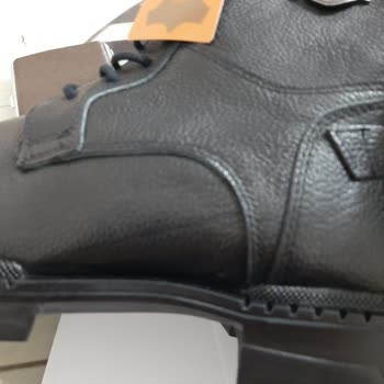 Deichmann Teşhir Ürün Gönderiyor.