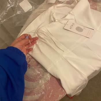 Eyyo Butik İp Askısı Kopuk Gönderildi