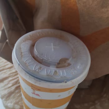 Kola Dökülmüş McDonald's Siparişi