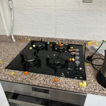 Patlayan Emsan Düşüklü Tencere