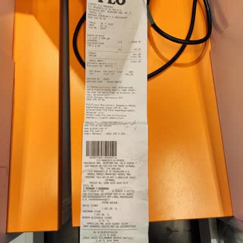 FLO Ayakkabı FLO'NUN Kalitesiz Çalışanları Ve Haksız Yere İade Almamaları