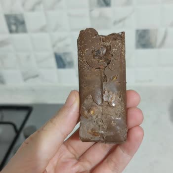 Eti Çikolata Paketten Yarım Çıktı
