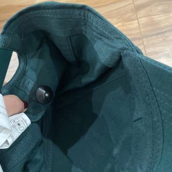 Zara Çocuk Şapkasında Vida