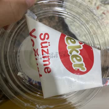 Eker Süzme Yoğurt Tadı Ekşi