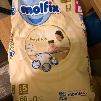 Molfix Pure Soft Islaklık Göstergesi Yok Ve Kağıt Gibi Bir Bez Geldi