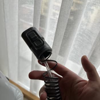 Kiwi Home Kiwi Kcc 4320 Halı Ve Koltuk Yıkama Makinesi Hortumu Yırtıldı