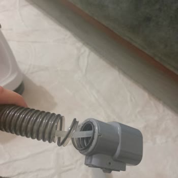 Kiwi Home Kiwi Kcc 4320 Halı Ve Koltuk Yıkama Makinesi Hortumu Yırtıldı