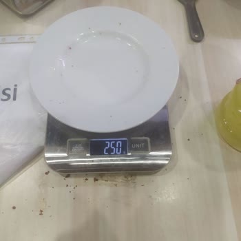 Kredi Ve Yurtlar Kurumu Eksik Yemek