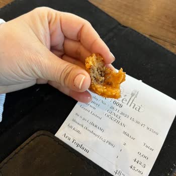 Anzelha İçli Köfteden Kıl Çıktı