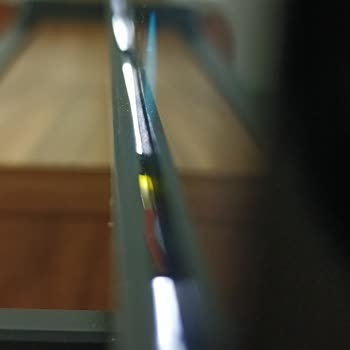 Vestel 43 UA 9631 Marka TV Ayıplı Geldi Ve Kimse İlgilenmiyor