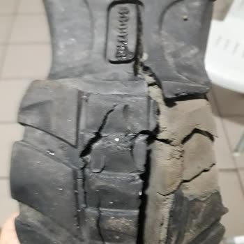 Scooter Ayakkabı Bot Alt Taban Parçalanması