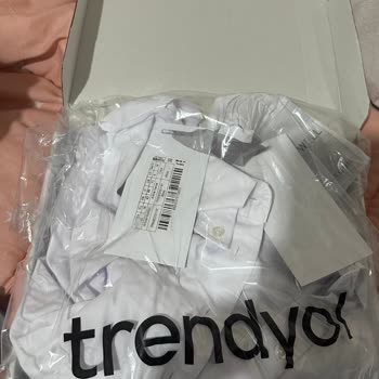 Trendyol Farklı Bir Ürün Gönderdi Şu An Ki Zamlı Fiyatla Almam İstendi