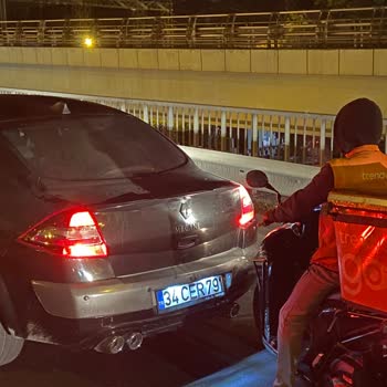 Trendyol GO Motorcusu Aracıma Çarptı