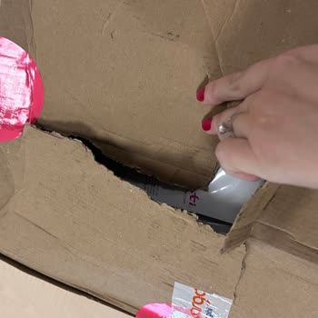 Penti Kargoma Yurtiçi Kargo Tarafından Zarar Verilmiş