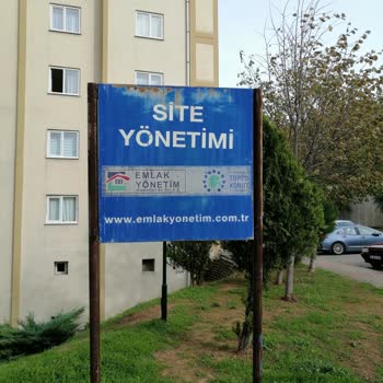 TOKİ Uygunsuz Park Alanı