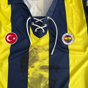 Fenerium Cumhuriyete Özel 100. Yıl Forması