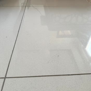 Missafir Kalmadığım Kirli Evin Temizlik Parasını Ödedim :)