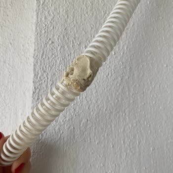 Silifke Arçelik Servisi Sakızla De Montaj Yapıyor