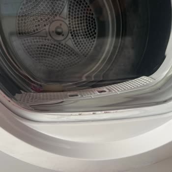 Hoover Kurutma Makinesi Cam Kapakta To Birikme