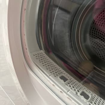 Hoover Kurutma Makinesi Cam Kapakta To Birikme