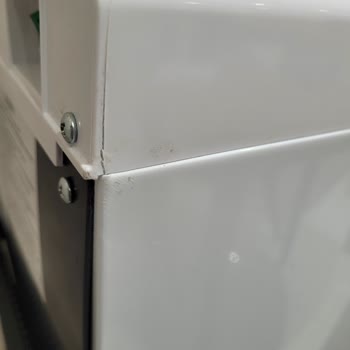 Beko Su Sebili Hayal Kırıklığı: Bozuk Parça Ve Çatlaklar