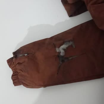 Pull and Bear Hasarlı Defolu Ürün