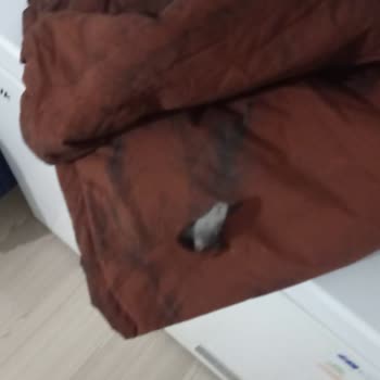 Pull and Bear Hasarlı Defolu Ürün