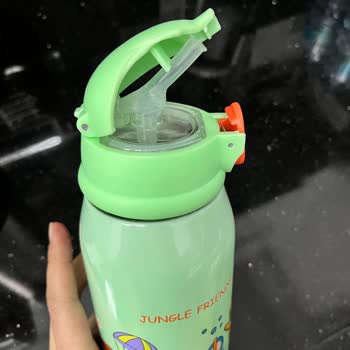 Milk&Moo Çelik Suluğun Kalitesiz Başlığı