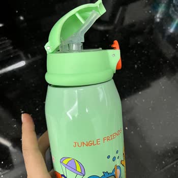 Milk&Moo Çelik Suluğun Kalitesiz Başlığı