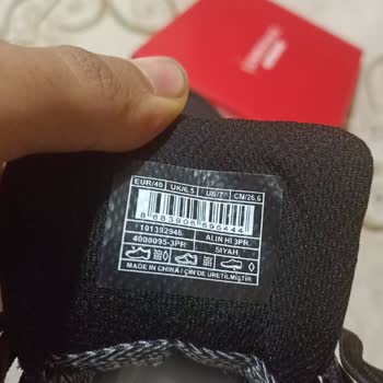 FLO ve Çalışanlarının Aklı Bir Karış Havada