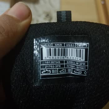 FLO ve Çalışanlarının Aklı Bir Karış Havada