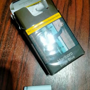 Marlboro Edge Blue