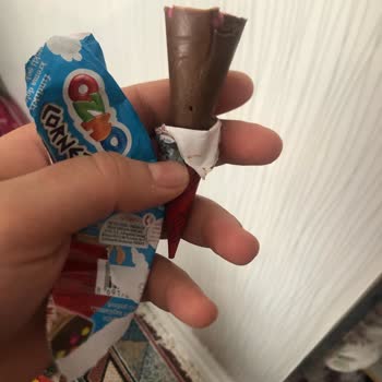 Ozmo Külahsız Çikolata Ve Tadı Bozuk Bonibon